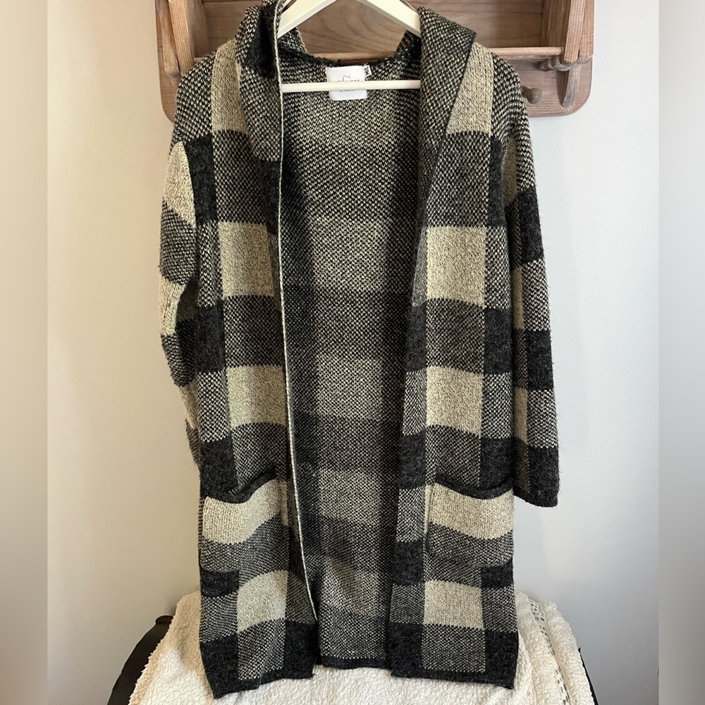 Carly Jean Los Angeles Duster